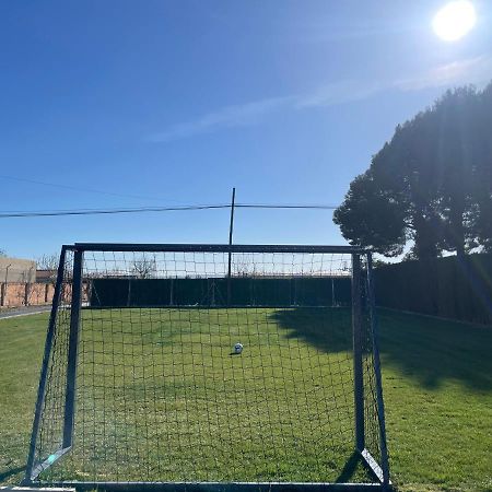 Villa Sa Calma Zaragoza Bagian luar foto